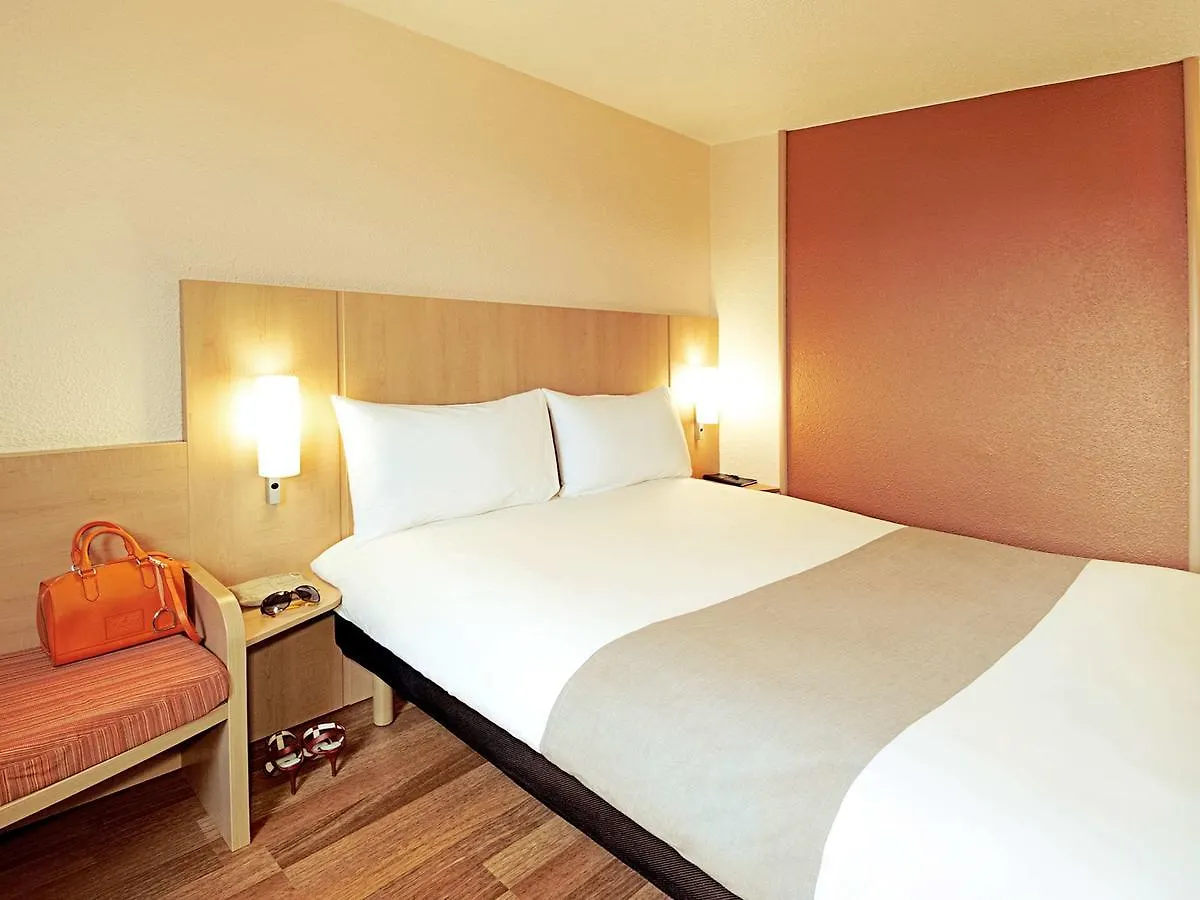 **  Hotel Ibis Lisboa Jose Malhoa Portugal